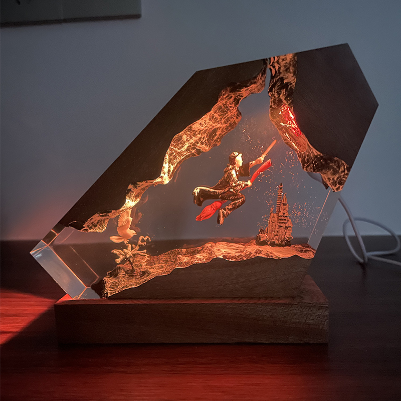 Resin Artist - Holz-Harz-Epoxid-Lampe Zauberer-Junge & Eule Nachtlicht Individualisierte